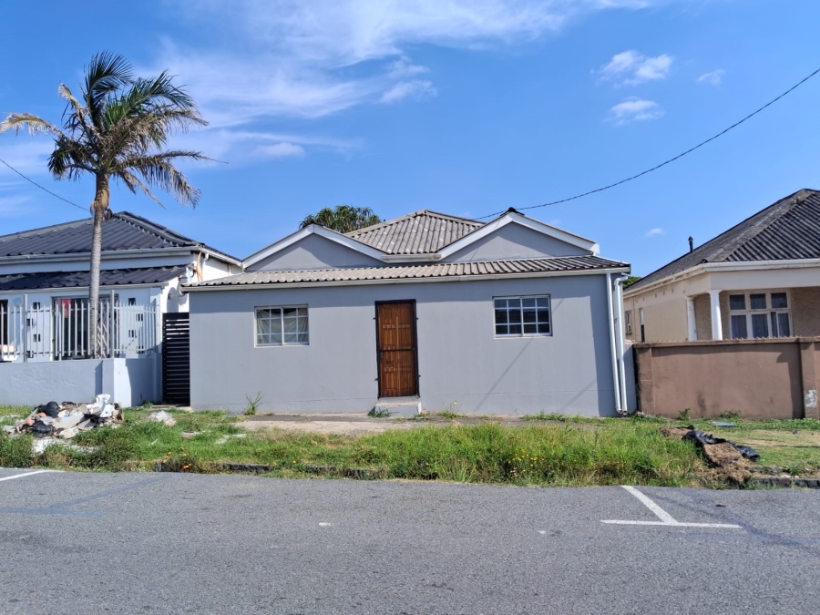 To Let 1 Bedroom Property for Rent in Quigney Eastern Cape